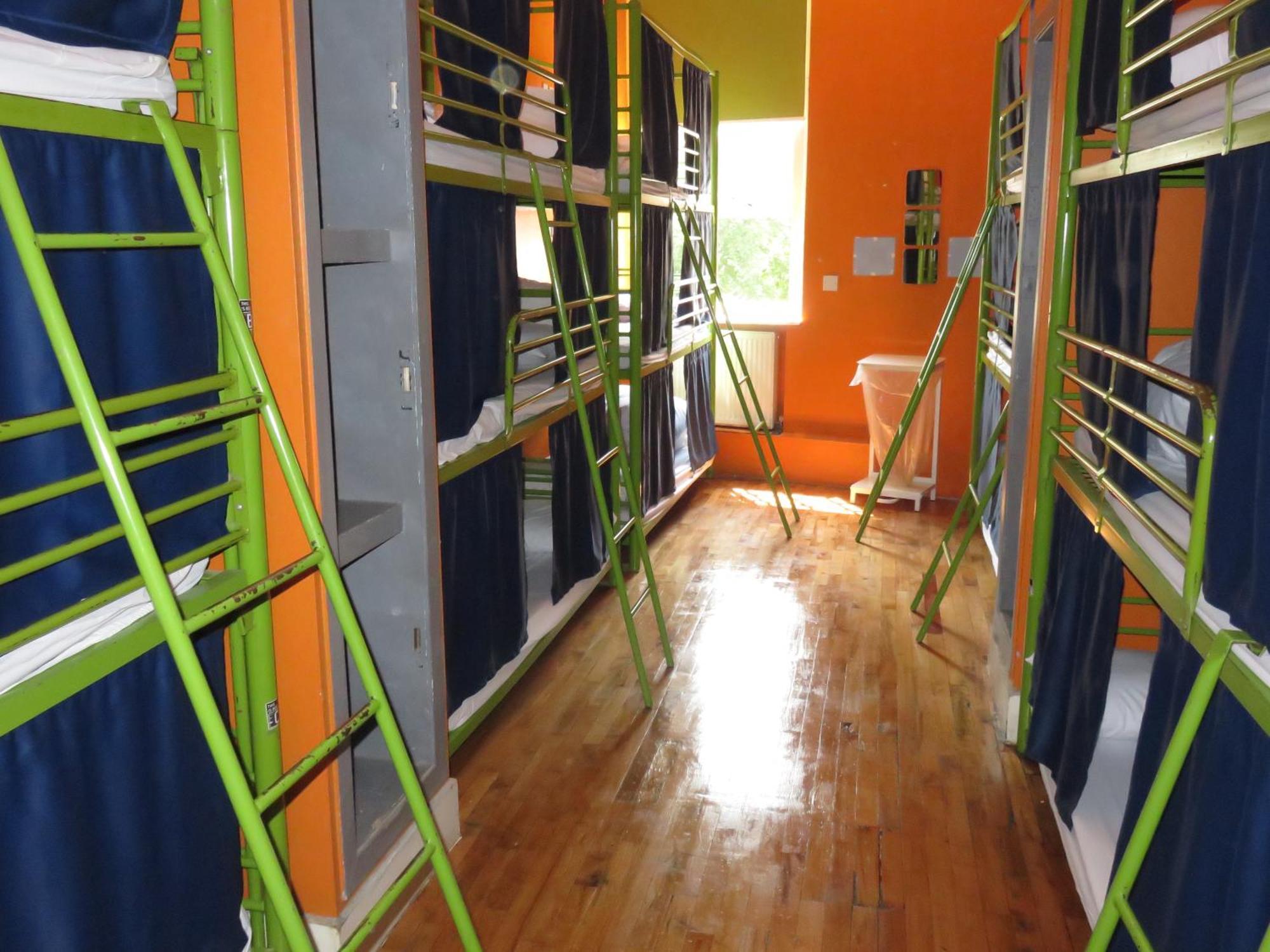 Home Brighton Backpackers Екстер'єр фото