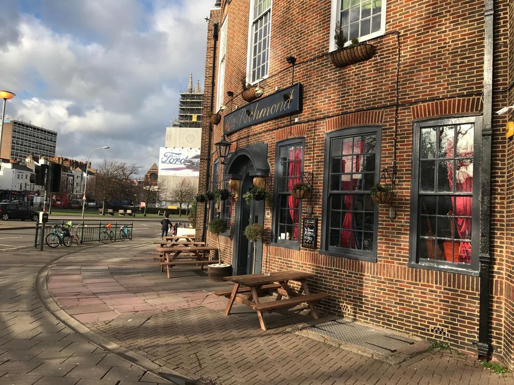 Home Brighton Backpackers Екстер'єр фото