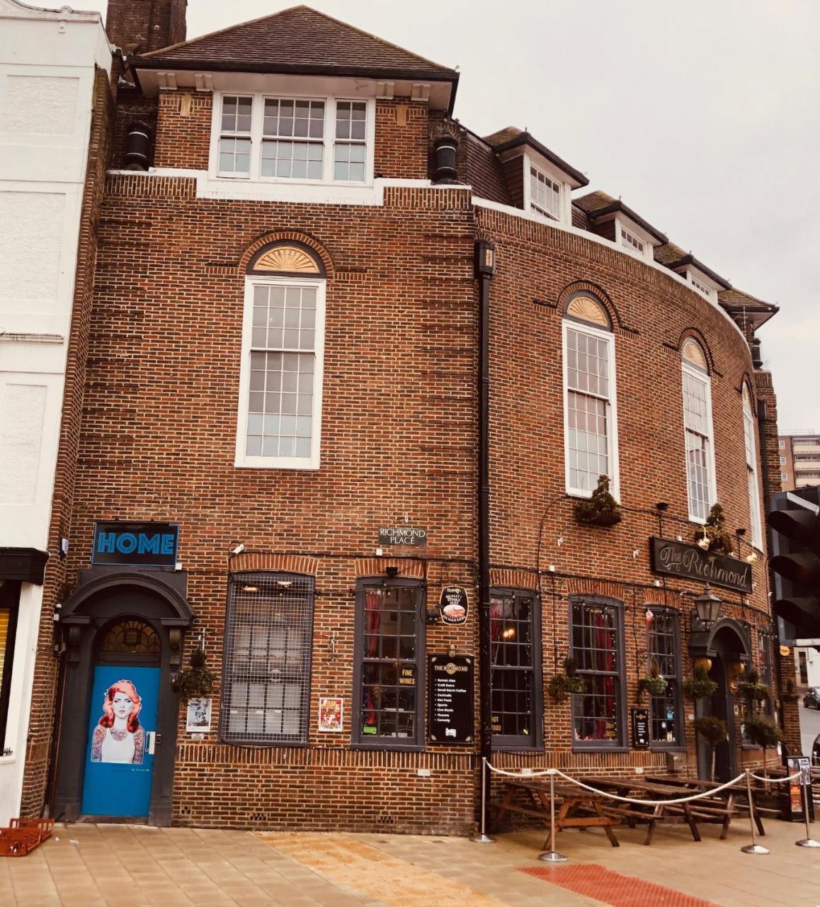 Home Brighton Backpackers Екстер'єр фото