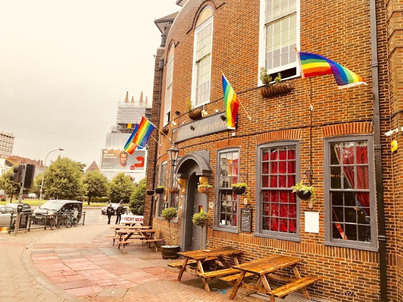 Home Brighton Backpackers Екстер'єр фото